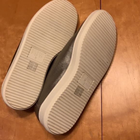 Eileen Fisher Sydney Slip-On Leather Sneakers 5 - Picture 8 of 9